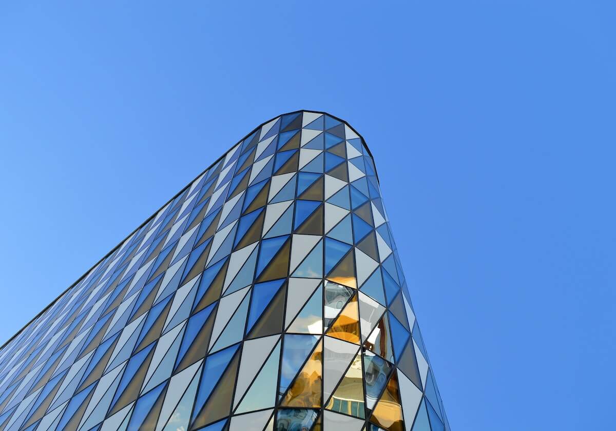 开云官网-【夜读】矫枉过正，吹毛求疵，VAR让足球运动变了味？！